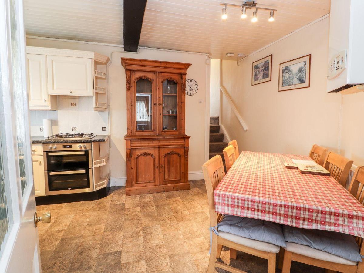 Scotch Hall Cottage คลางกอซเลน ภายนอก รูปภาพ