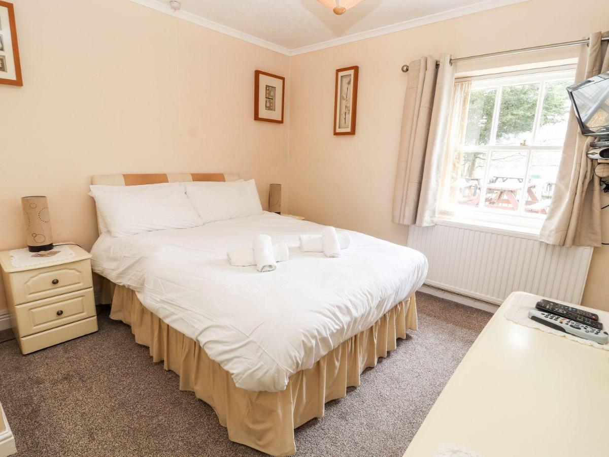 Scotch Hall Cottage คลางกอซเลน ภายนอก รูปภาพ