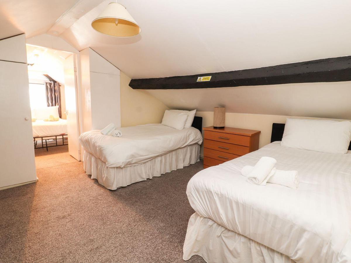 Scotch Hall Cottage คลางกอซเลน ภายนอก รูปภาพ